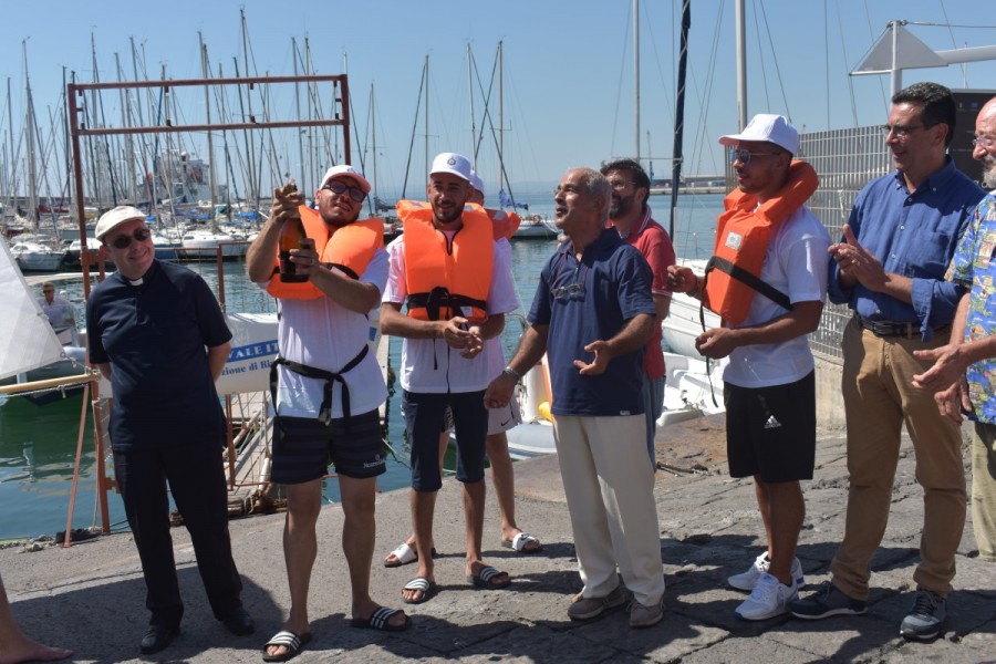 Da Librino alle acque del Porto di Catania, è stata “battezzata” ieri la barca dell’inclusione LIA