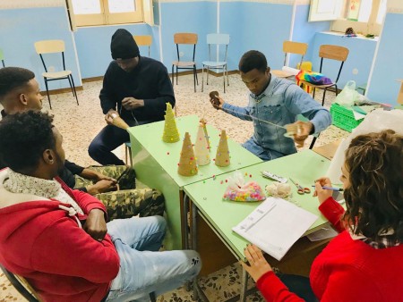Laboratorio di Natale, tra attività ricreative e ...